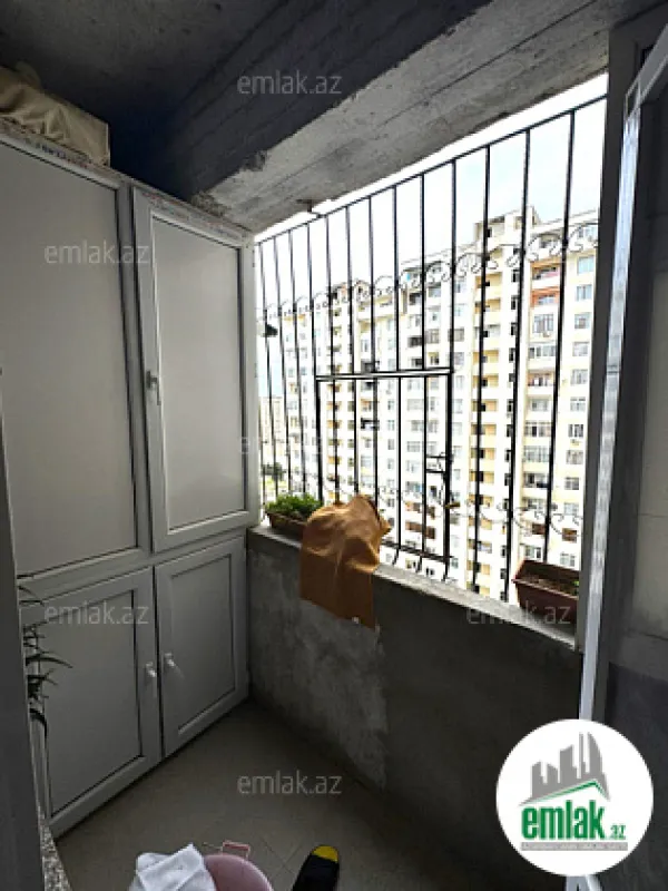 Satılır 3 otaqlı yeni tikili 135 m²