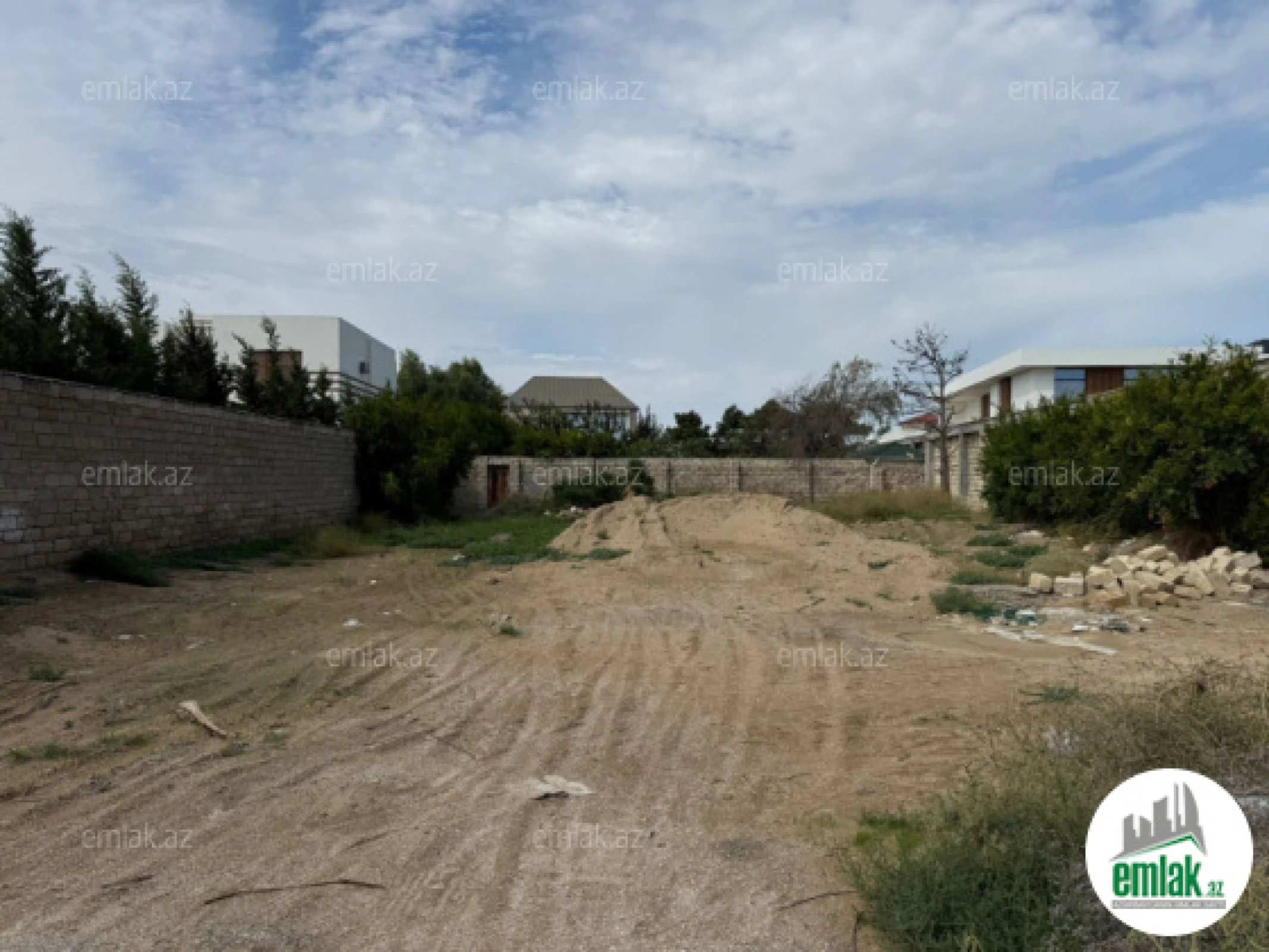 Satılır torpaq sahəsi 9 m²