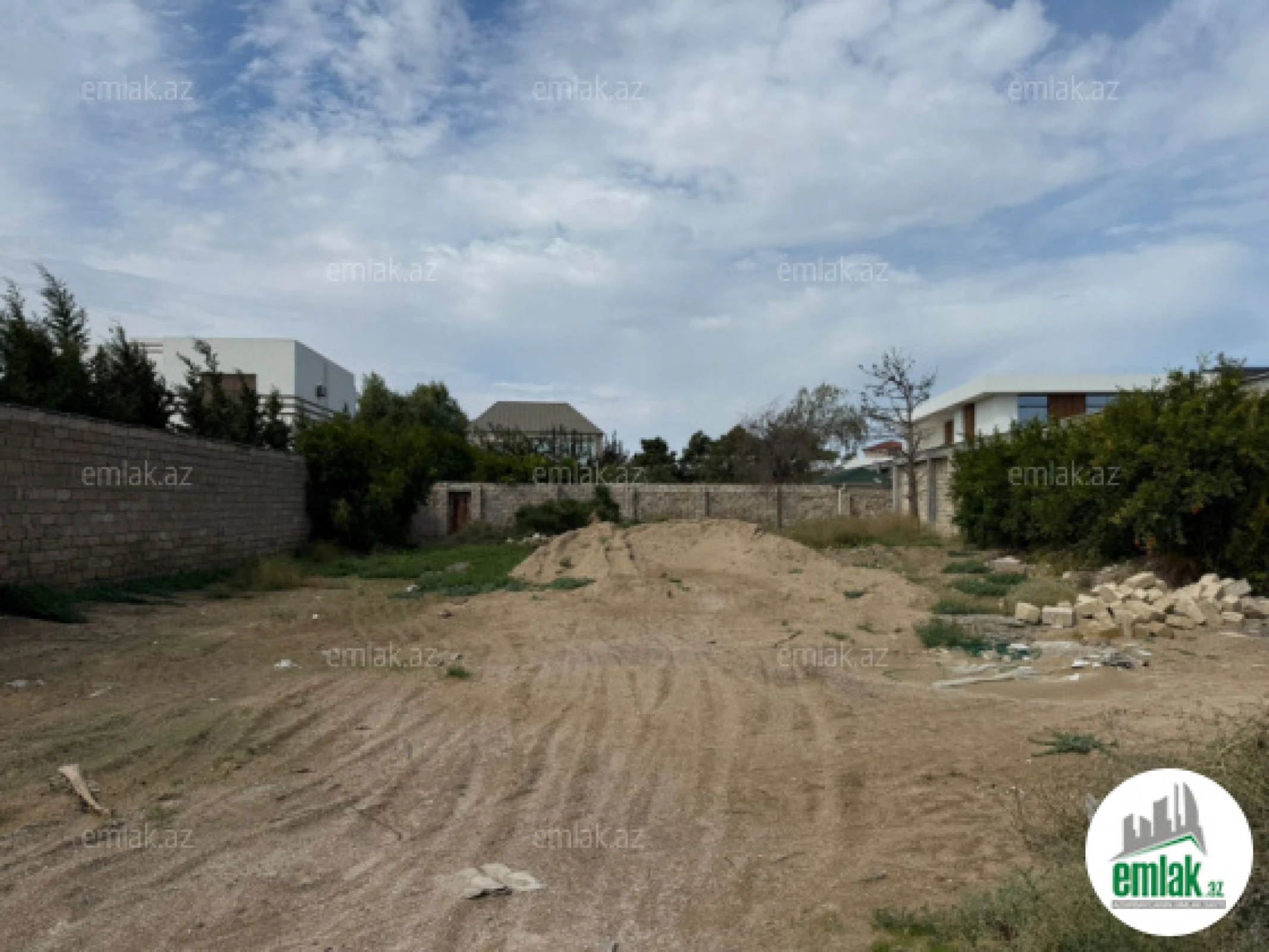 Satılır torpaq sahəsi 9 m²