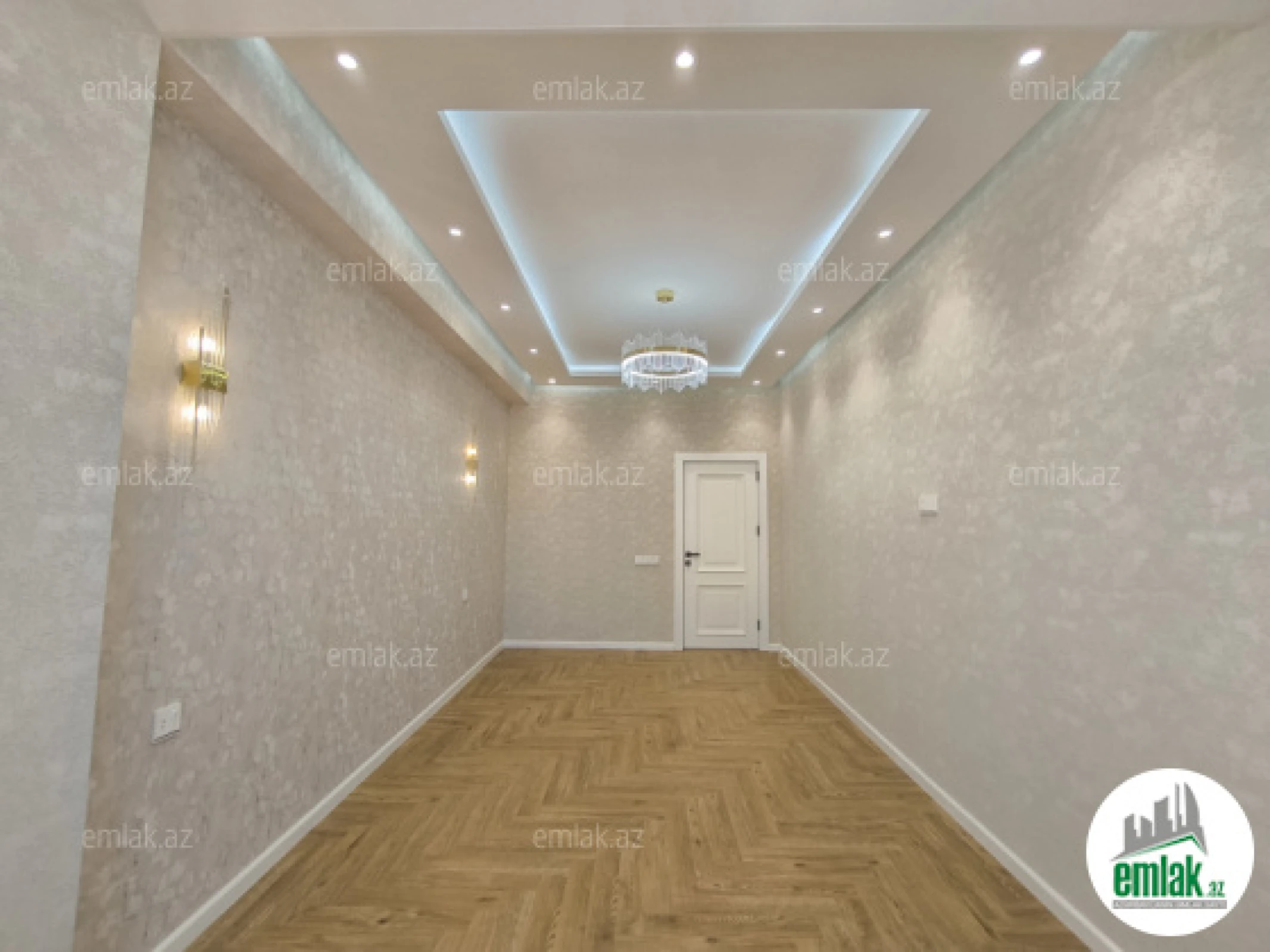 Satılır 3 otaqlı yeni tikili 130 m²