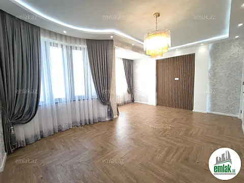 Satılır 3 otaqlı yeni tikili 130 m²