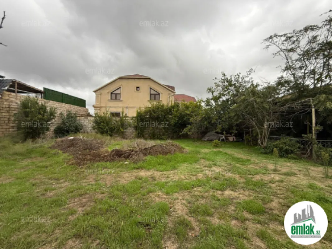 Satılır torpaq sahəsi 8 m²
