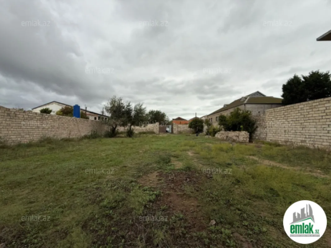 Satılır torpaq sahəsi 10 m²