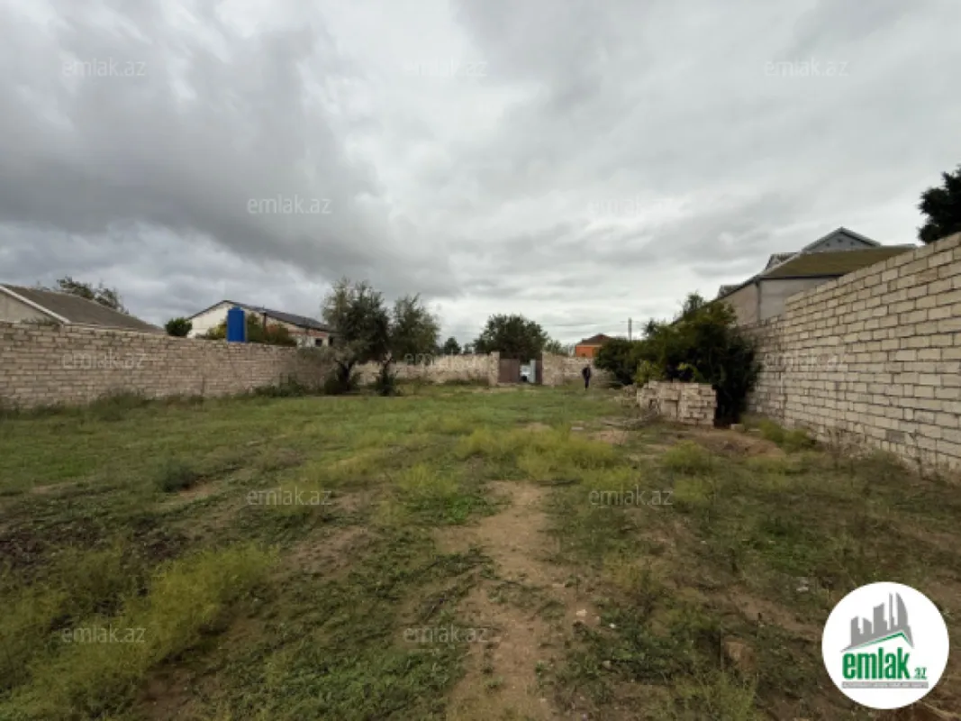 Satılır torpaq sahəsi 10 m²