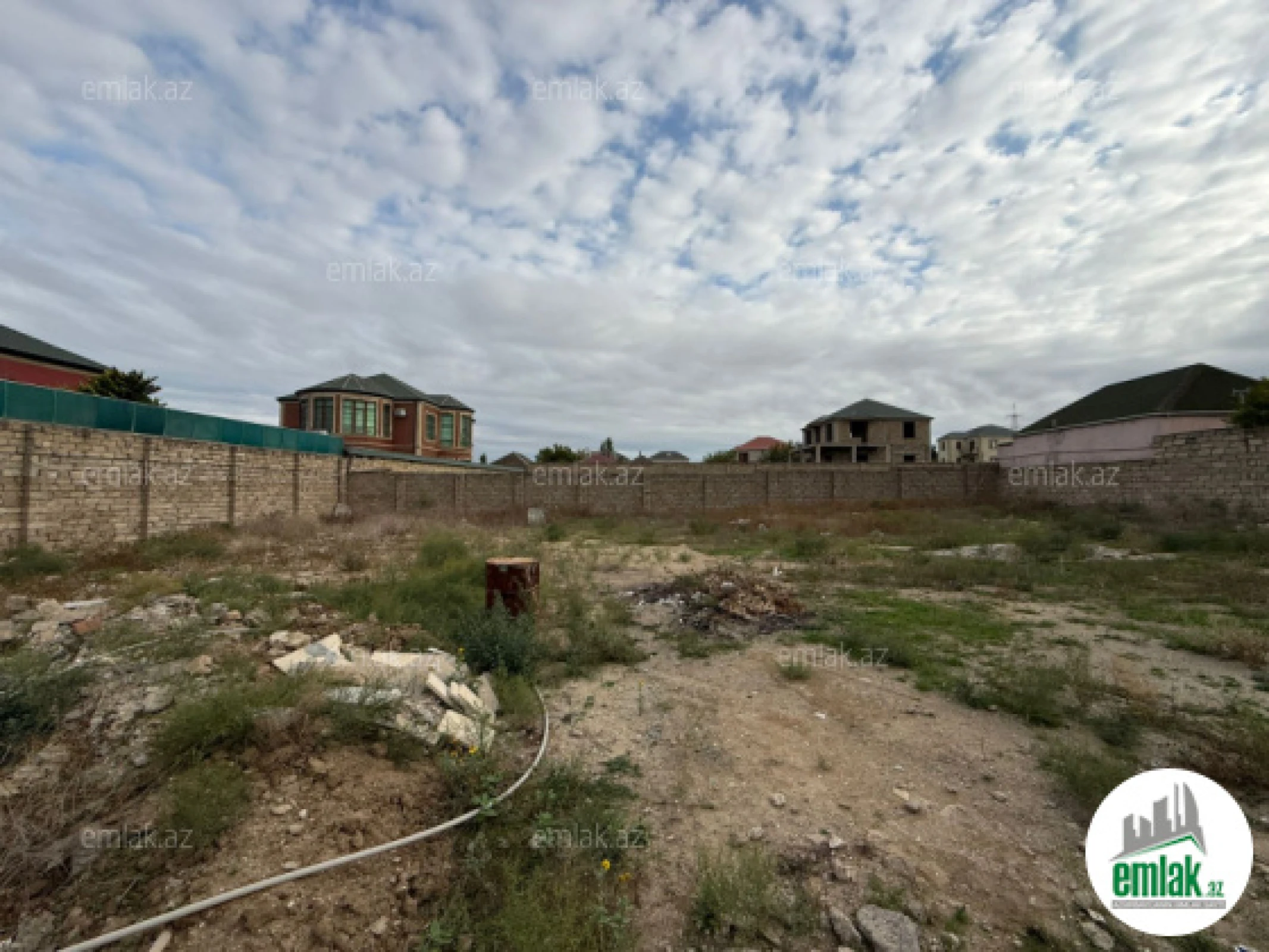 Satılır torpaq sahəsi 10 m²