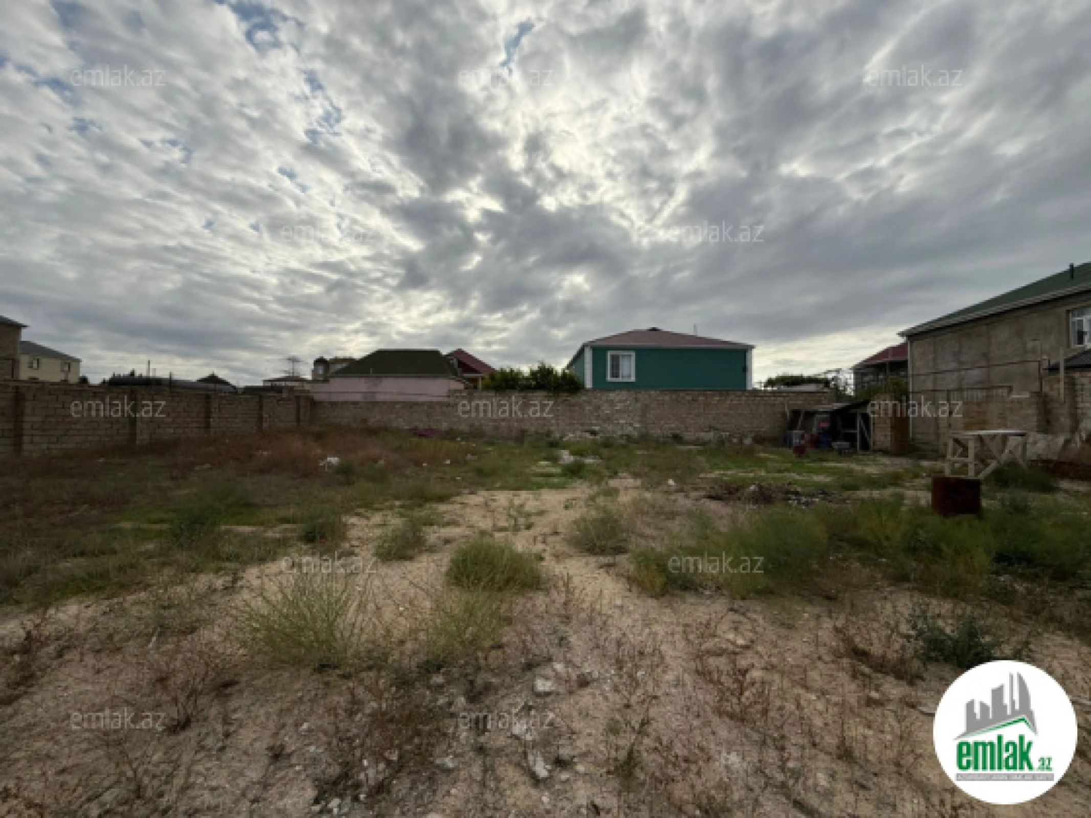 Satılır torpaq sahəsi 10 m²