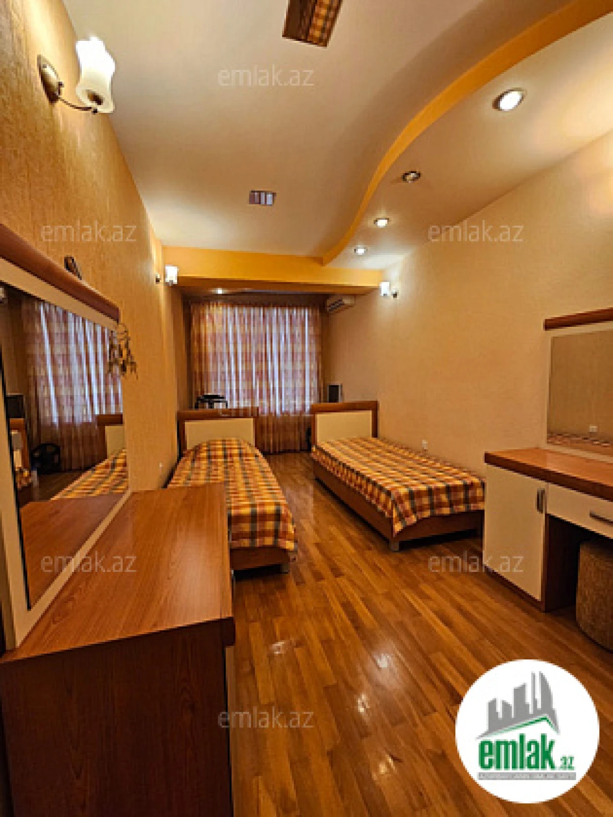 Satılır 4 otaqlı yeni tikili 148 m²