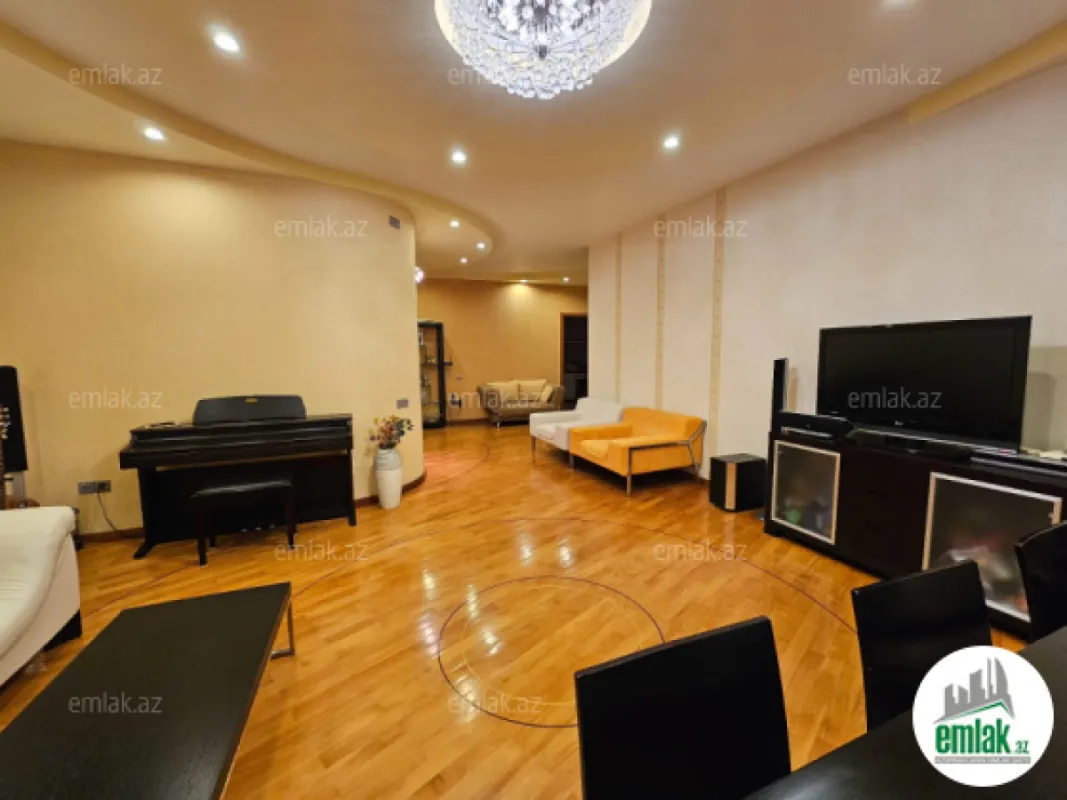 Satılır 4 otaqlı yeni tikili 148 m²