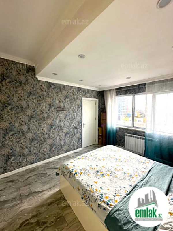 Satılır 3 otaqlı yeni tikili 95 m²