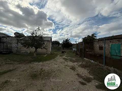 Satılır torpaq sahəsi 6 m²
