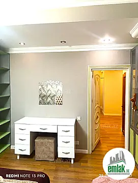 Satılır 3 otaqlı yeni tikili 110 m²