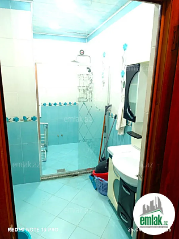 Satılır 3 otaqlı yeni tikili 110 m²