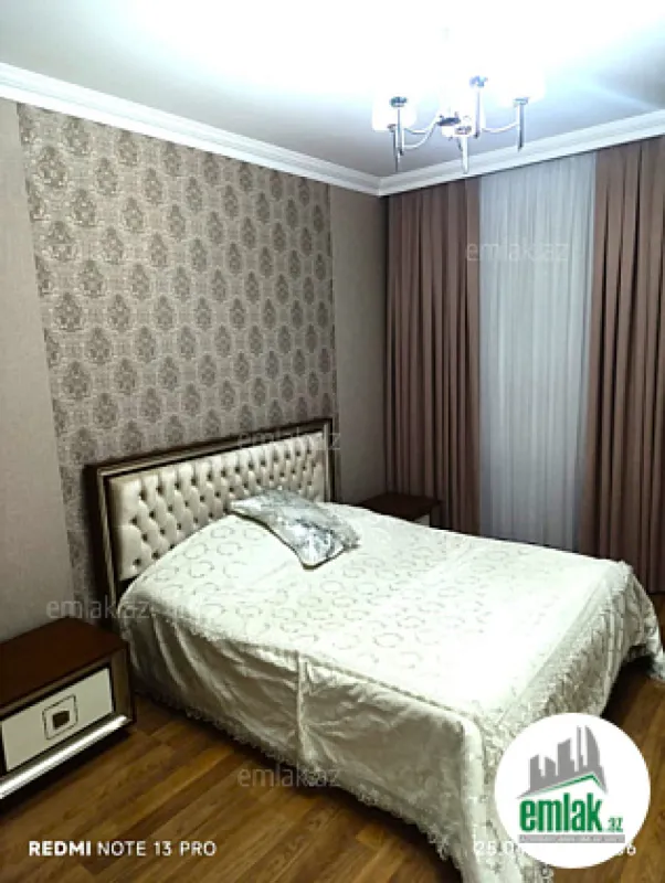 Satılır 3 otaqlı yeni tikili 110 m²