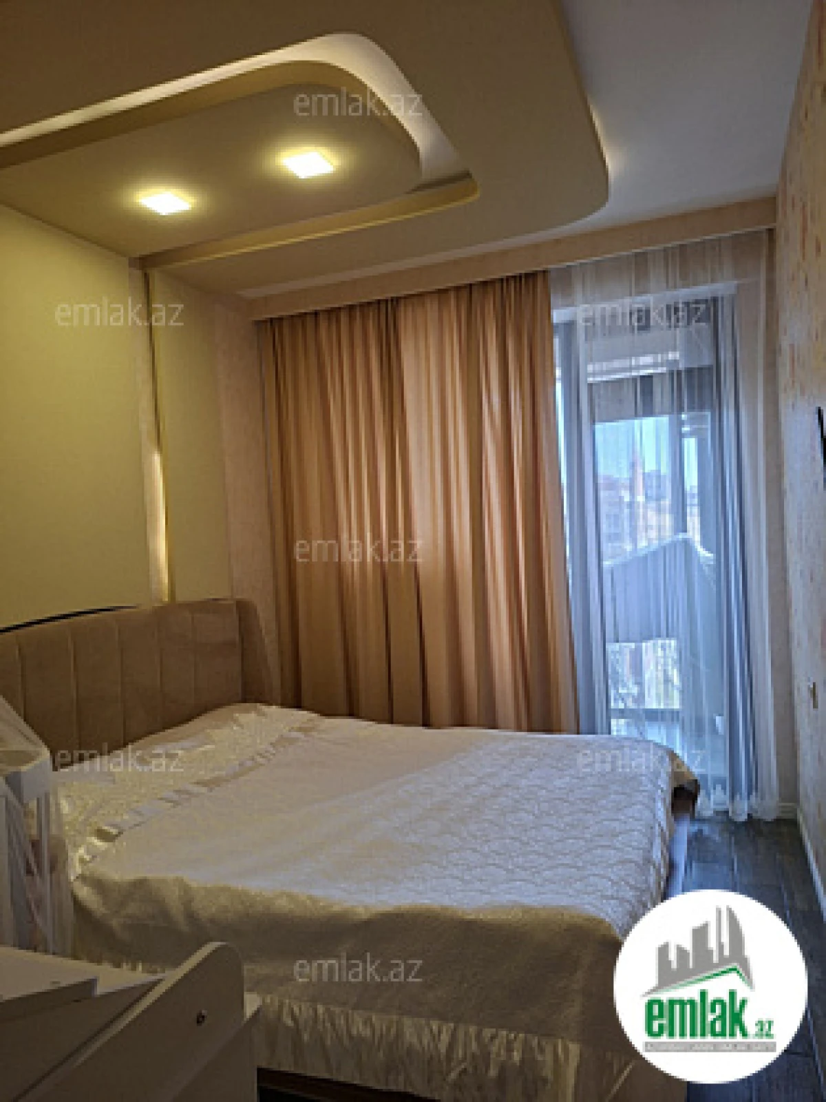 Satılır 2 otaqlı yeni tikili 55 m²