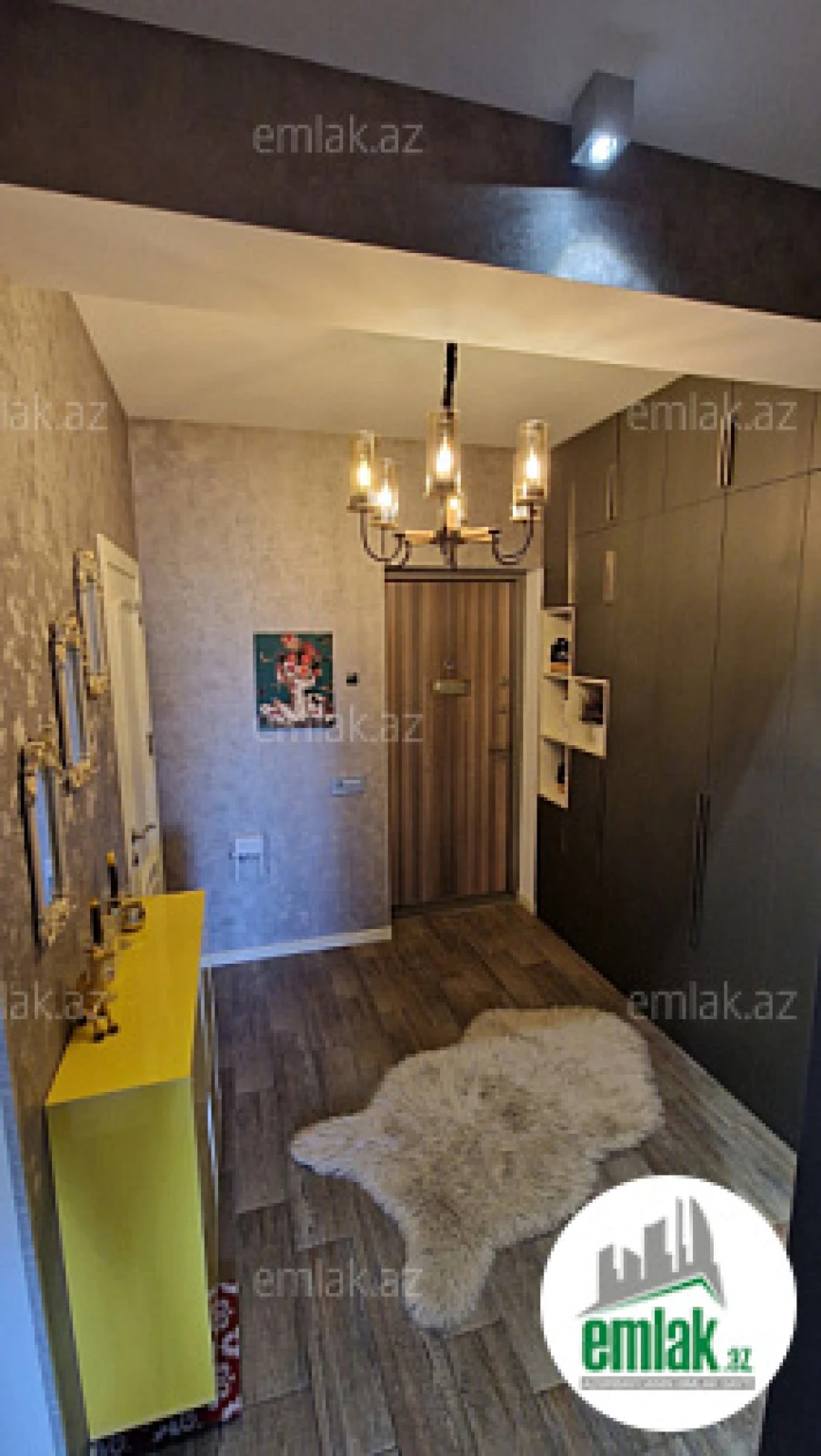 Satılır 2 otaqlı yeni tikili 55 m²