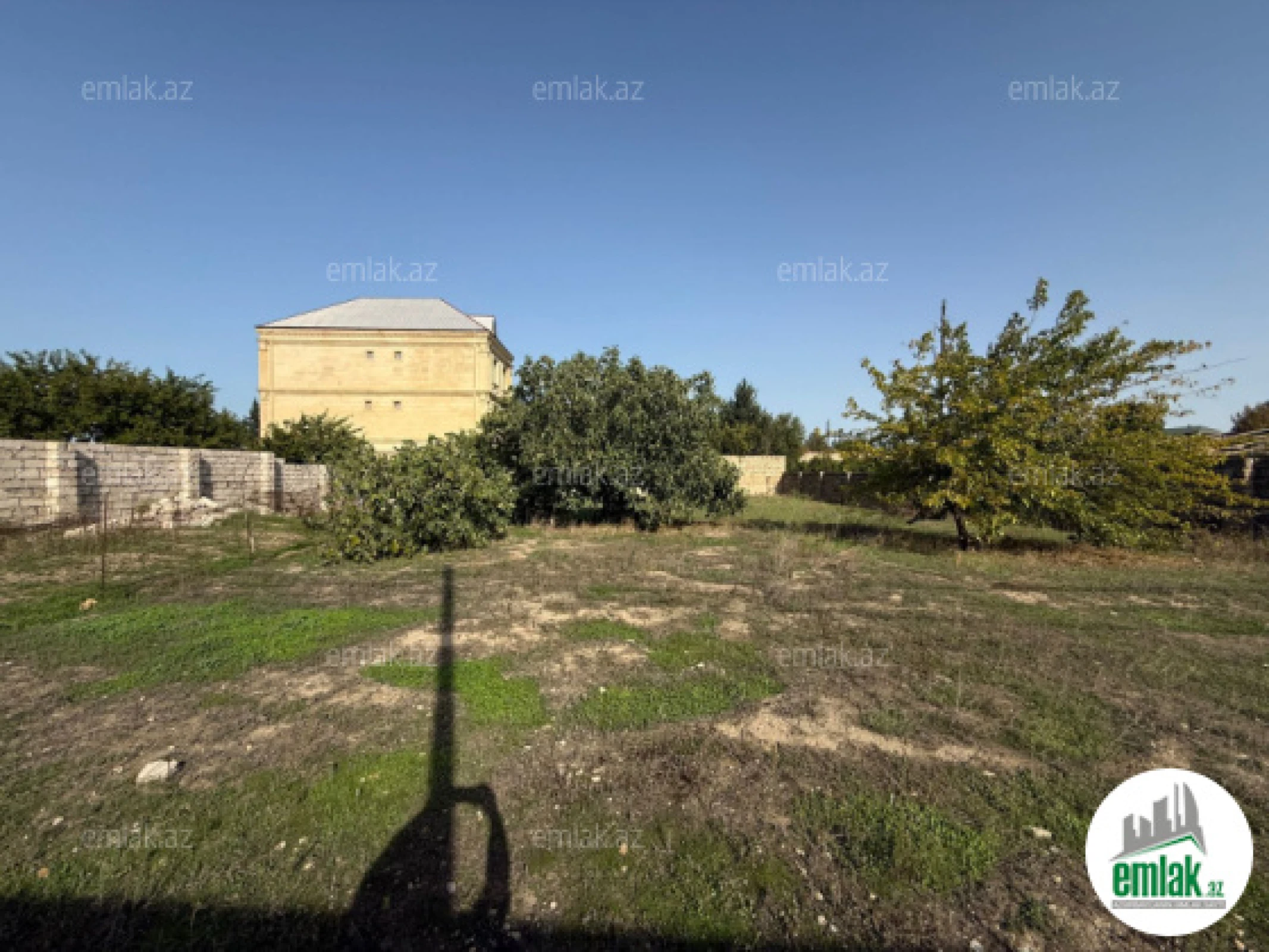 Satılır torpaq sahəsi 10 m²