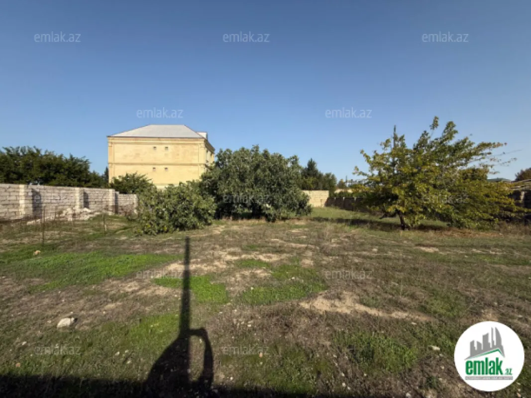 Satılır torpaq sahəsi 10 m²