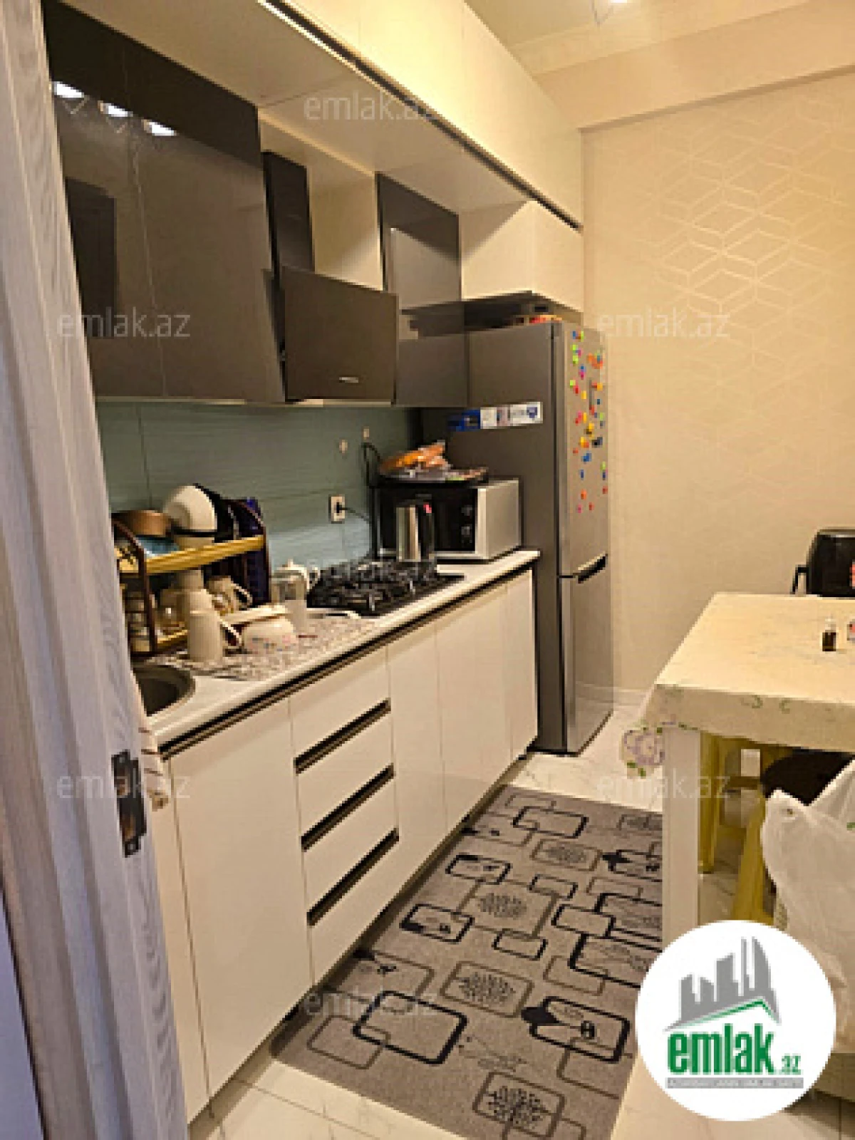 Satılır 2 otaqlı yeni tikili 52 m²