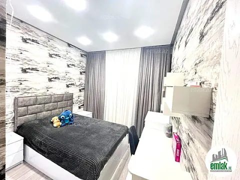 Satılır 3 otaqlı yeni tikili 105 m²