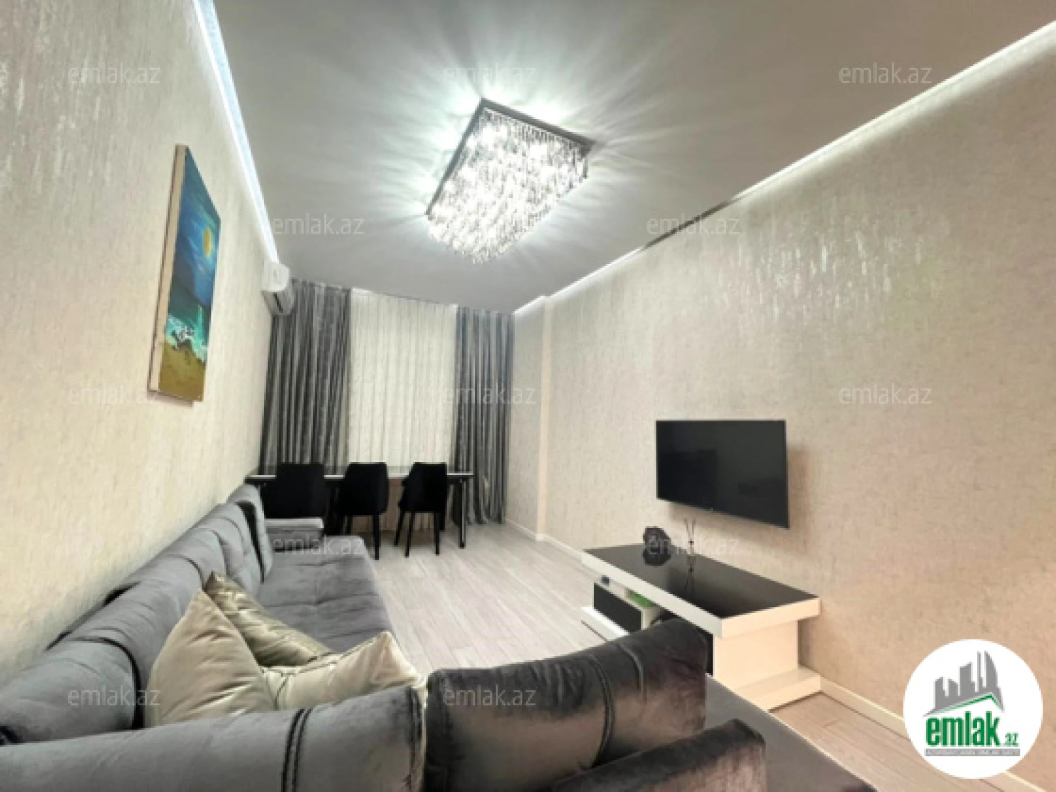 Satılır 3 otaqlı yeni tikili 105 m²