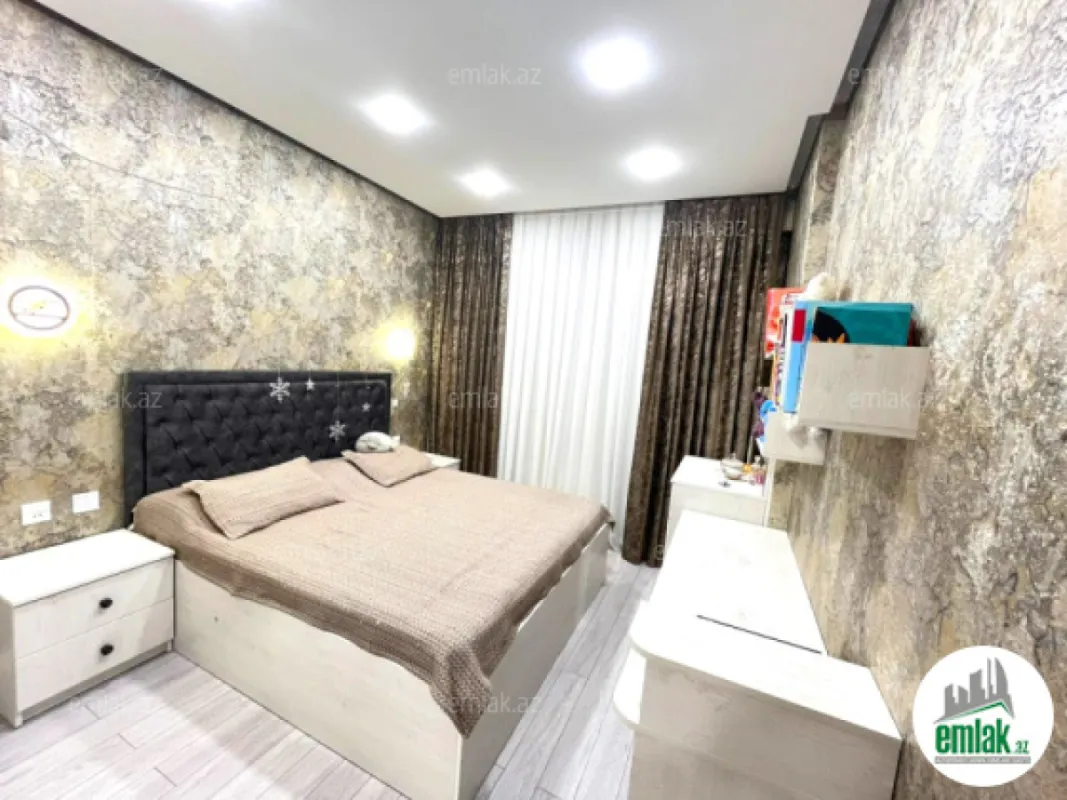 Satılır 3 otaqlı yeni tikili 105 m²