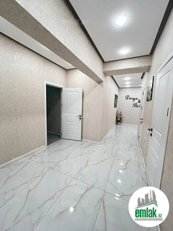 Satılır 3 otaqlı yeni tikili 105 m²