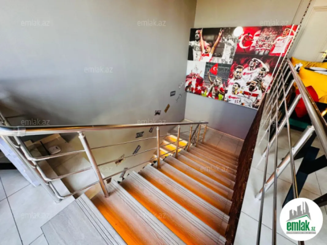 Satılır 4 otaqlı obyekt 280 m²