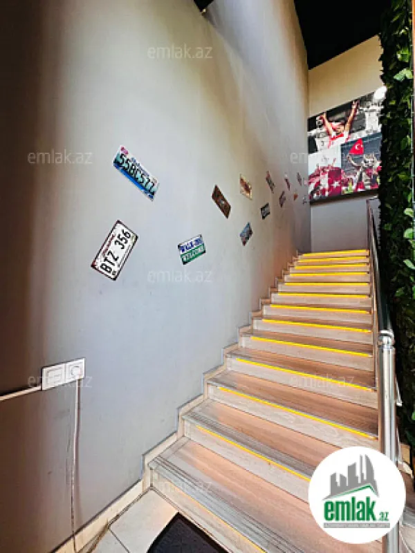 Satılır 4 otaqlı obyekt 280 m²