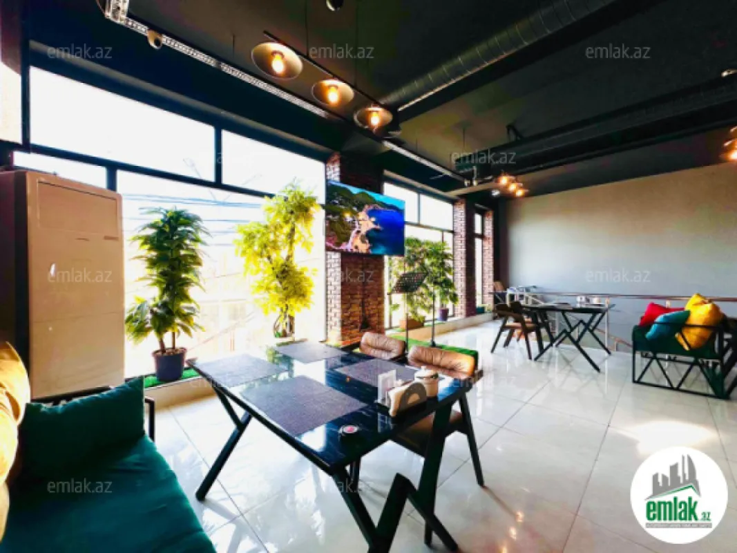 Satılır 4 otaqlı obyekt 280 m²