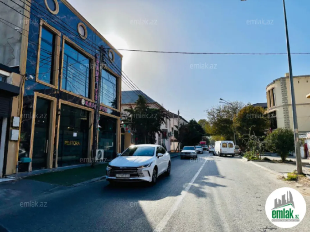 Satılır 4 otaqlı obyekt 280 m²