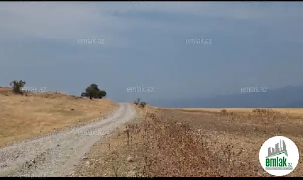 Satılır torpaq sahəsi 50000 m²