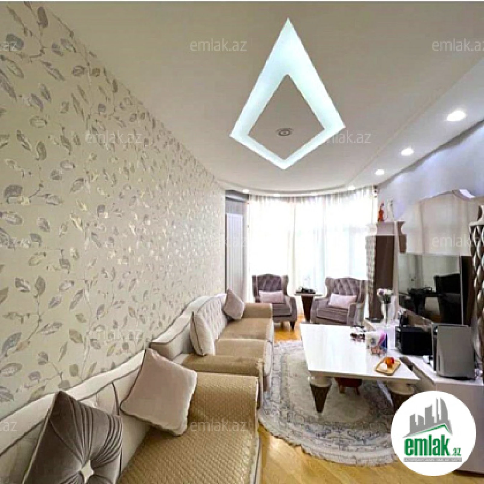 Satılır 5 otaqlı yeni tikili 230 m²