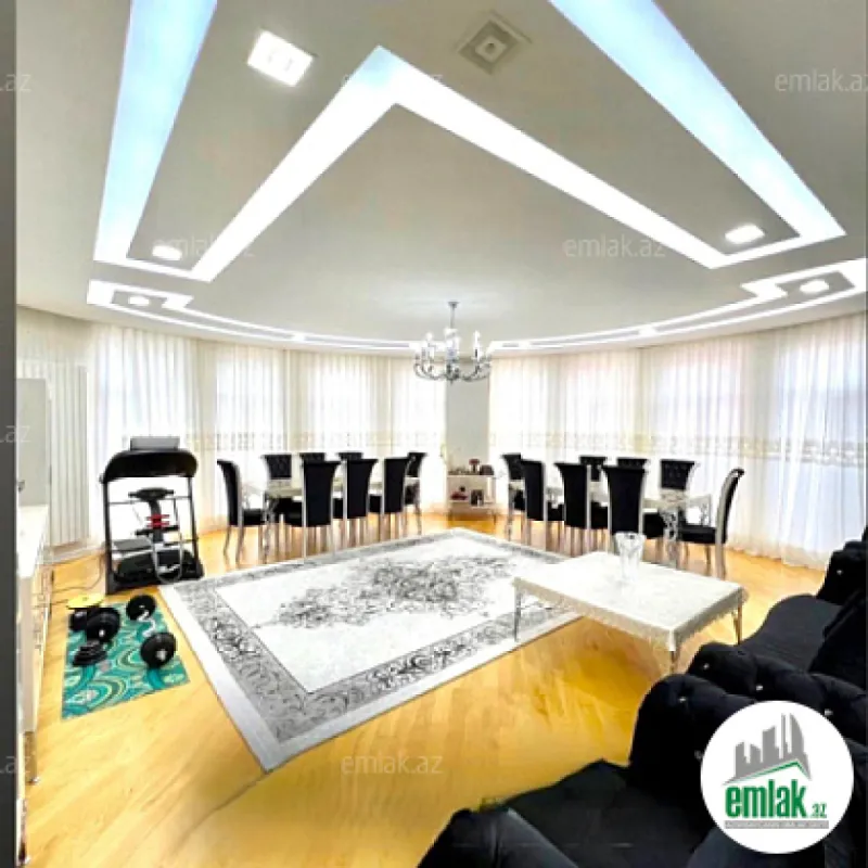 Satılır 5 otaqlı yeni tikili 230 m²