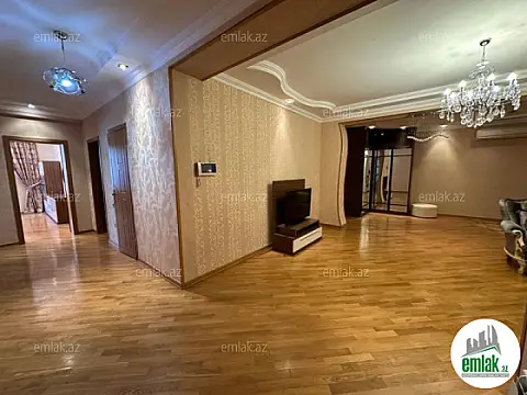 Satılır 4 otaqlı yeni tikili 165 m²