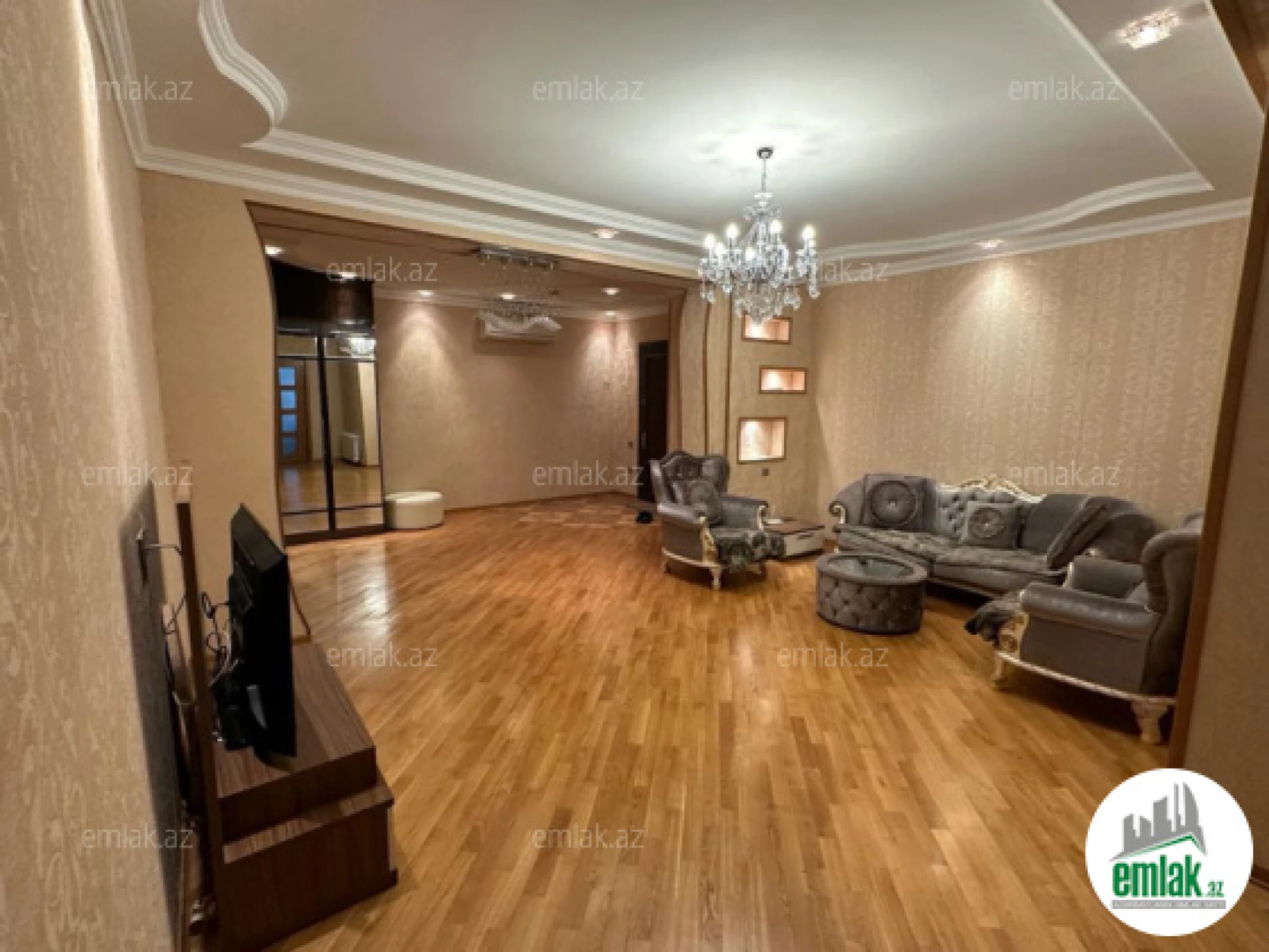 Satılır 4 otaqlı yeni tikili 165 m²