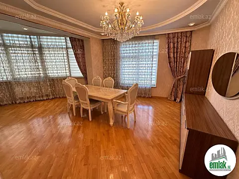 Satılır 4 otaqlı yeni tikili 165 m²