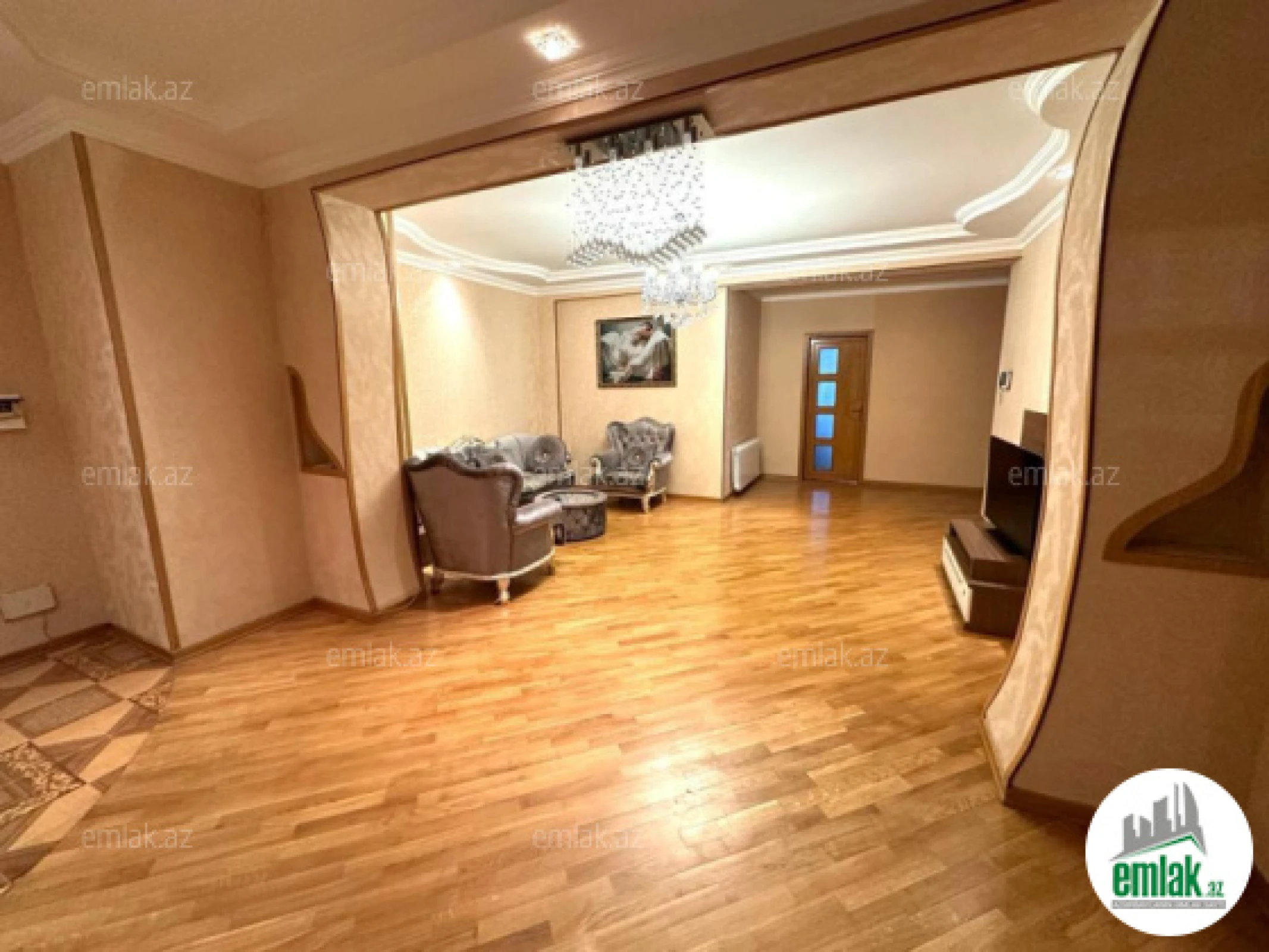 Satılır 4 otaqlı yeni tikili 165 m²