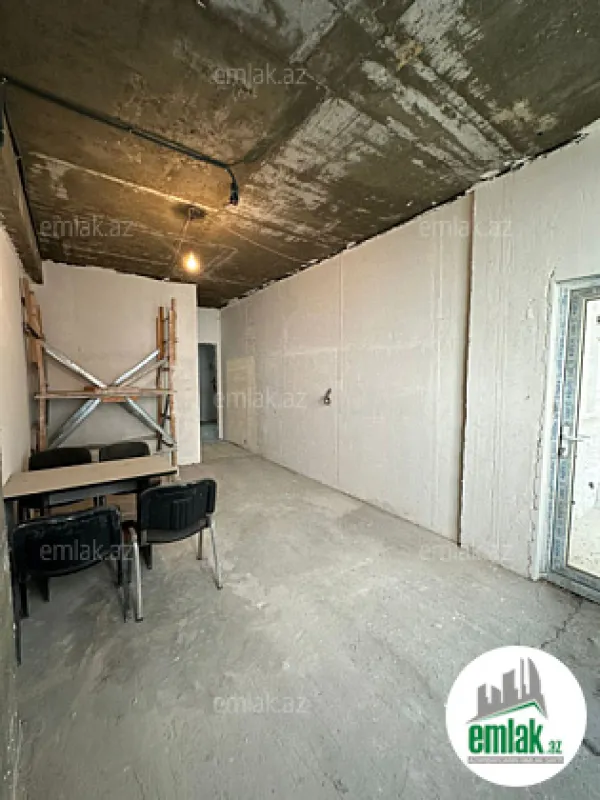 Satılır 3 otaqlı yeni tikili 125 m²