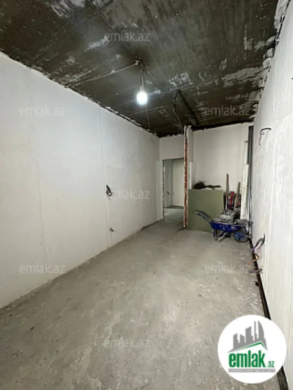 Satılır 3 otaqlı yeni tikili 125 m²