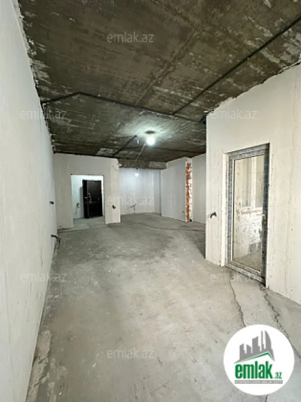 Satılır 3 otaqlı yeni tikili 125 m²