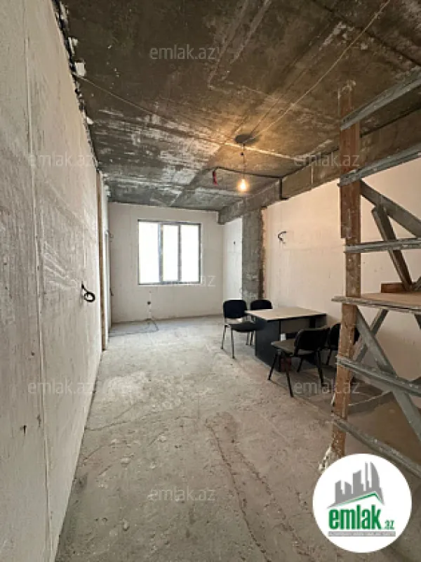 Satılır 3 otaqlı yeni tikili 125 m²