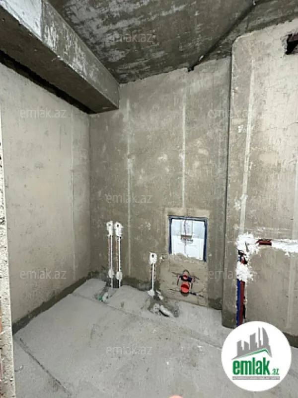 Satılır 3 otaqlı yeni tikili 125 m²