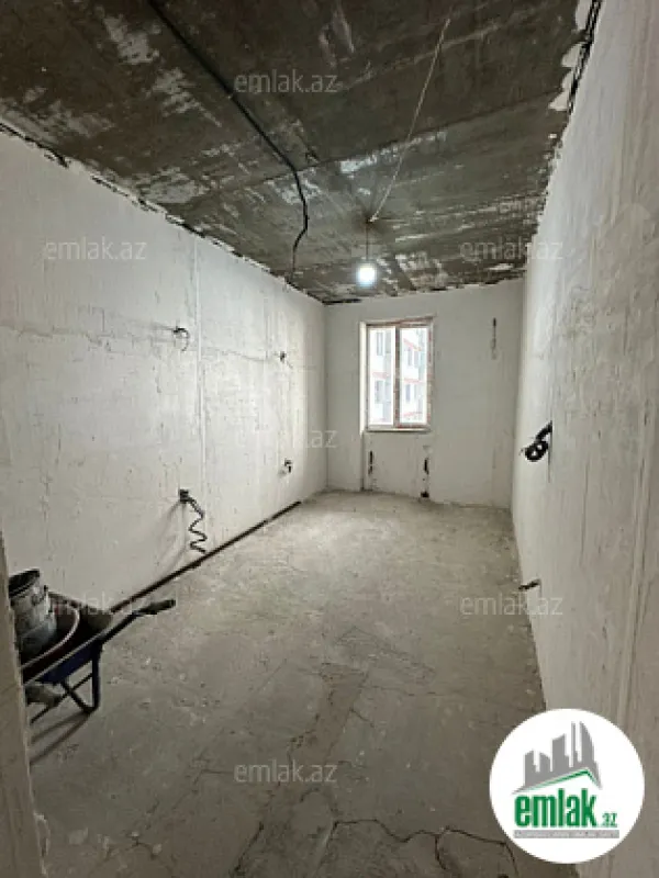 Satılır 3 otaqlı yeni tikili 125 m²