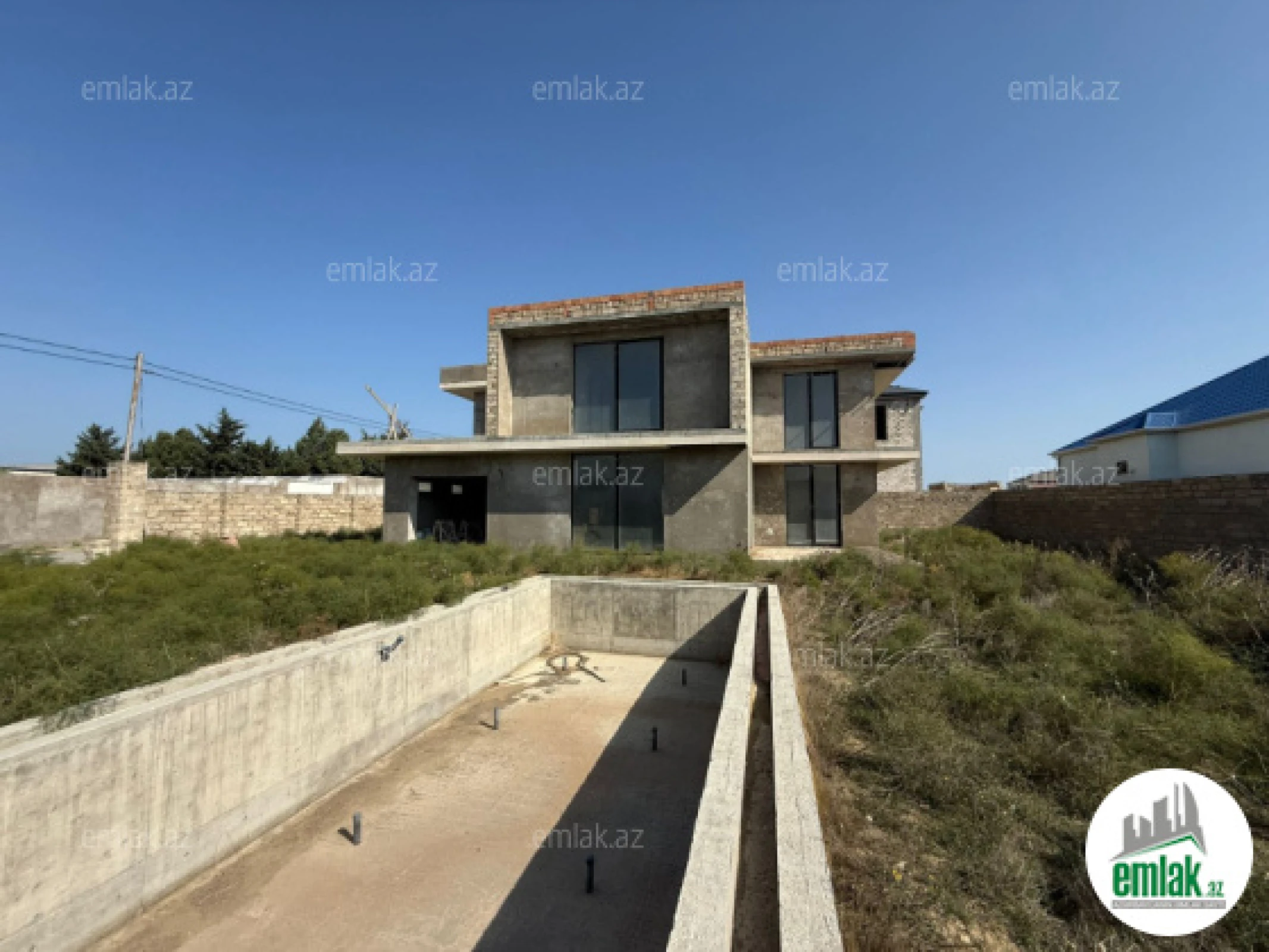 Satılır torpaq sahəsi 12 m²