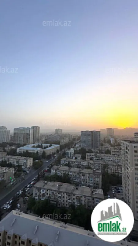 Satılır 4 otaqlı yeni tikili 150 m²