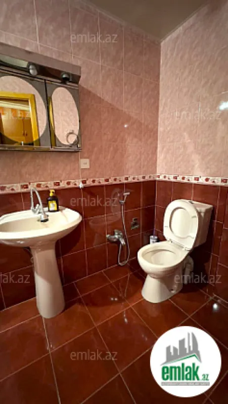 Satılır 4 otaqlı yeni tikili 150 m²