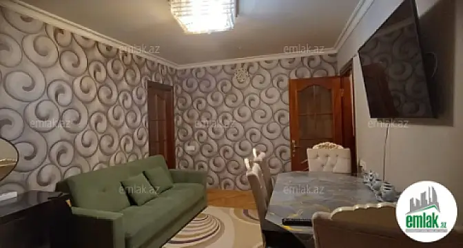 Satılır 2 otaqlı köhnə tikili 50 m²