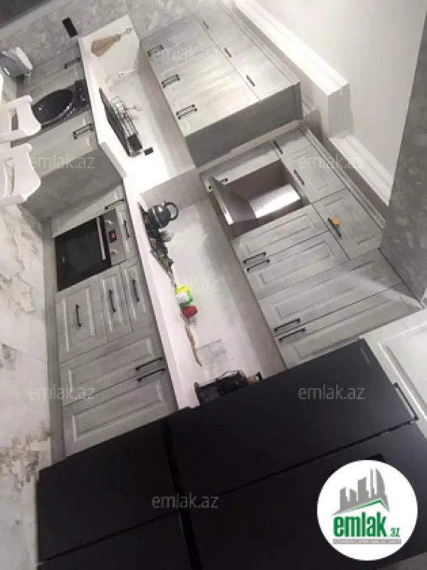 Satılır 3 otaqlı yeni tikili 110 m²