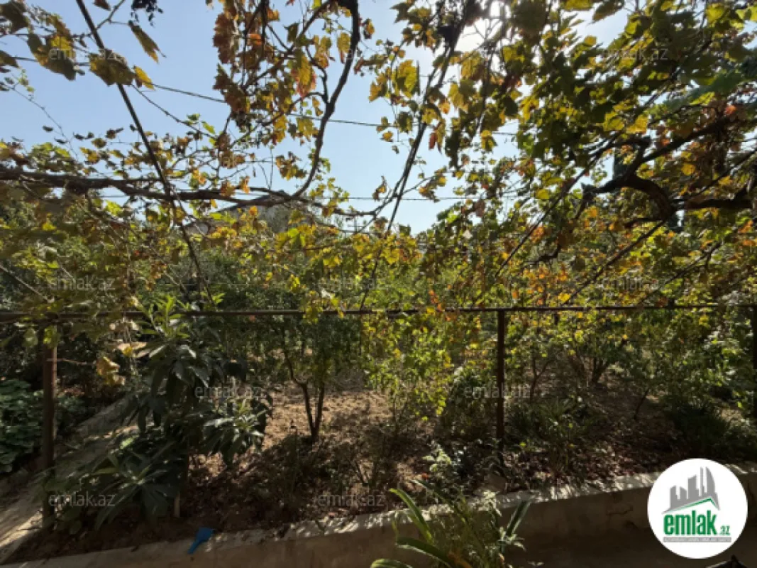 Satılır torpaq sahəsi 8 m²