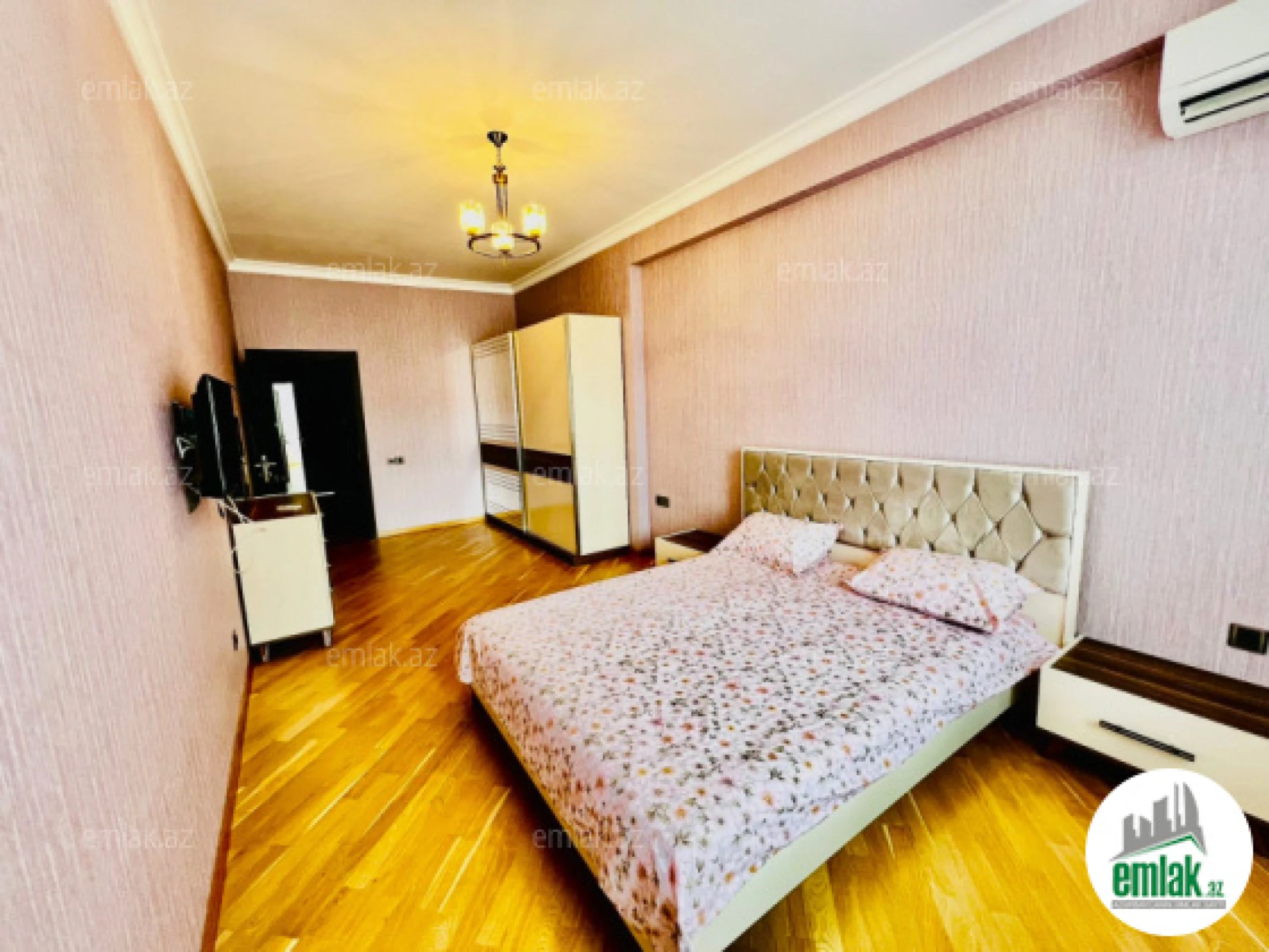 Satılır 3 otaqlı yeni tikili 150 m²